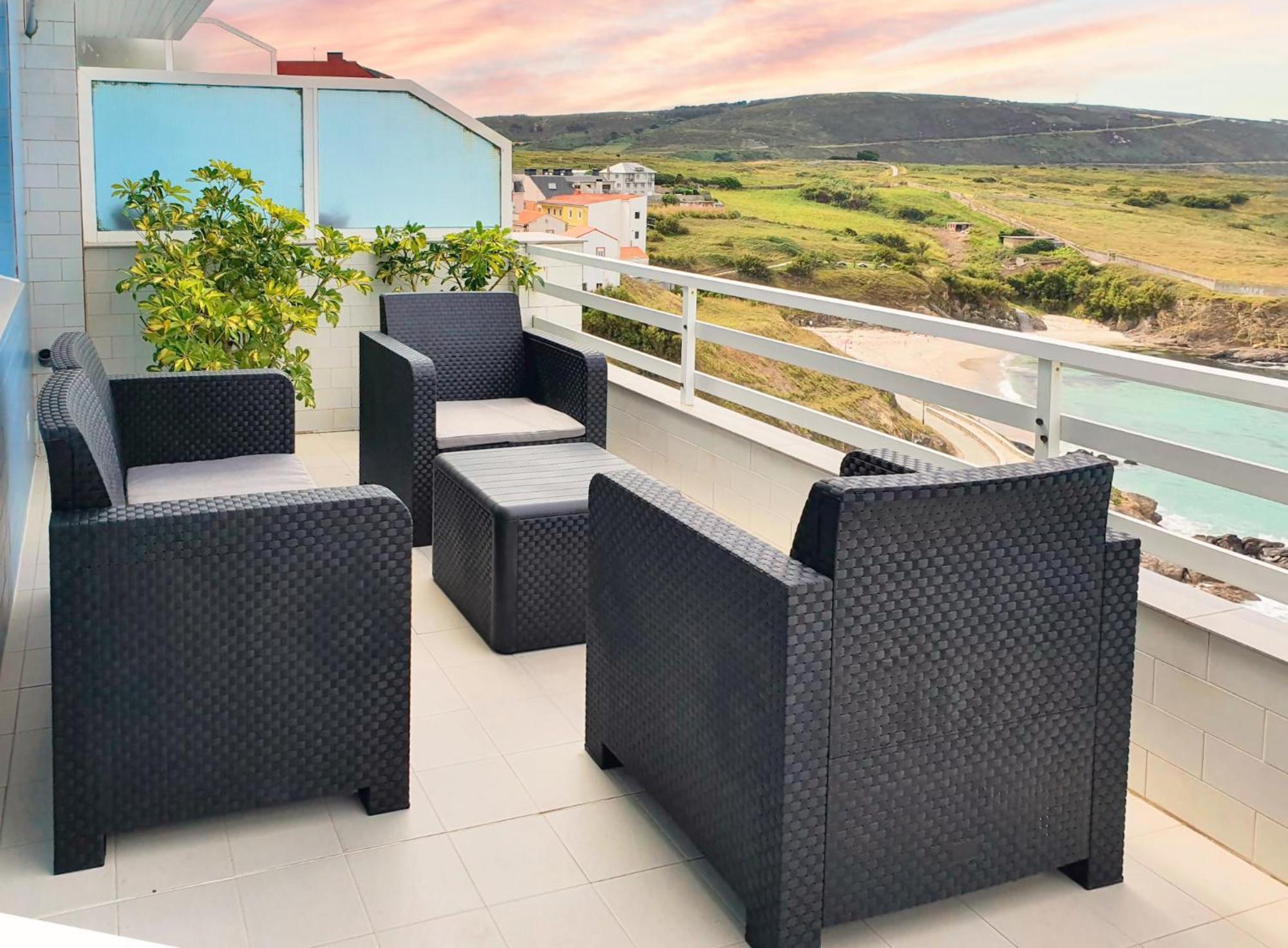 Ag Apartamento Nordes Malpica Primera Linea Playa Екстериор снимка
